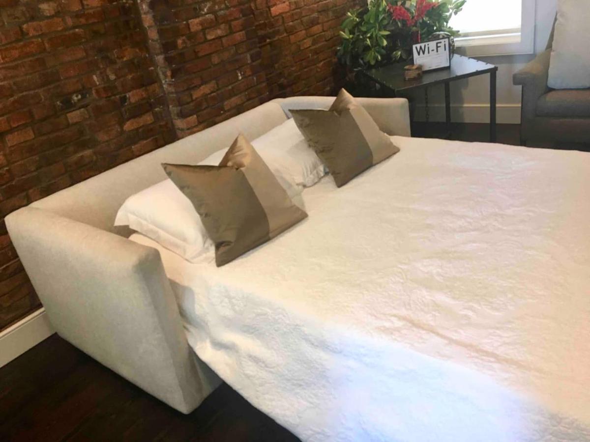 Luxury Design Focused, Detroit Themed Apt Near Downtown In The Art District Apartman Kültér fotó